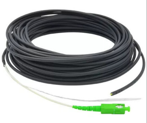 أسود LSZH غمد SC APC FTTH سلك التصحيح FTTH إسقاط كابل 50M 20M SC UPC